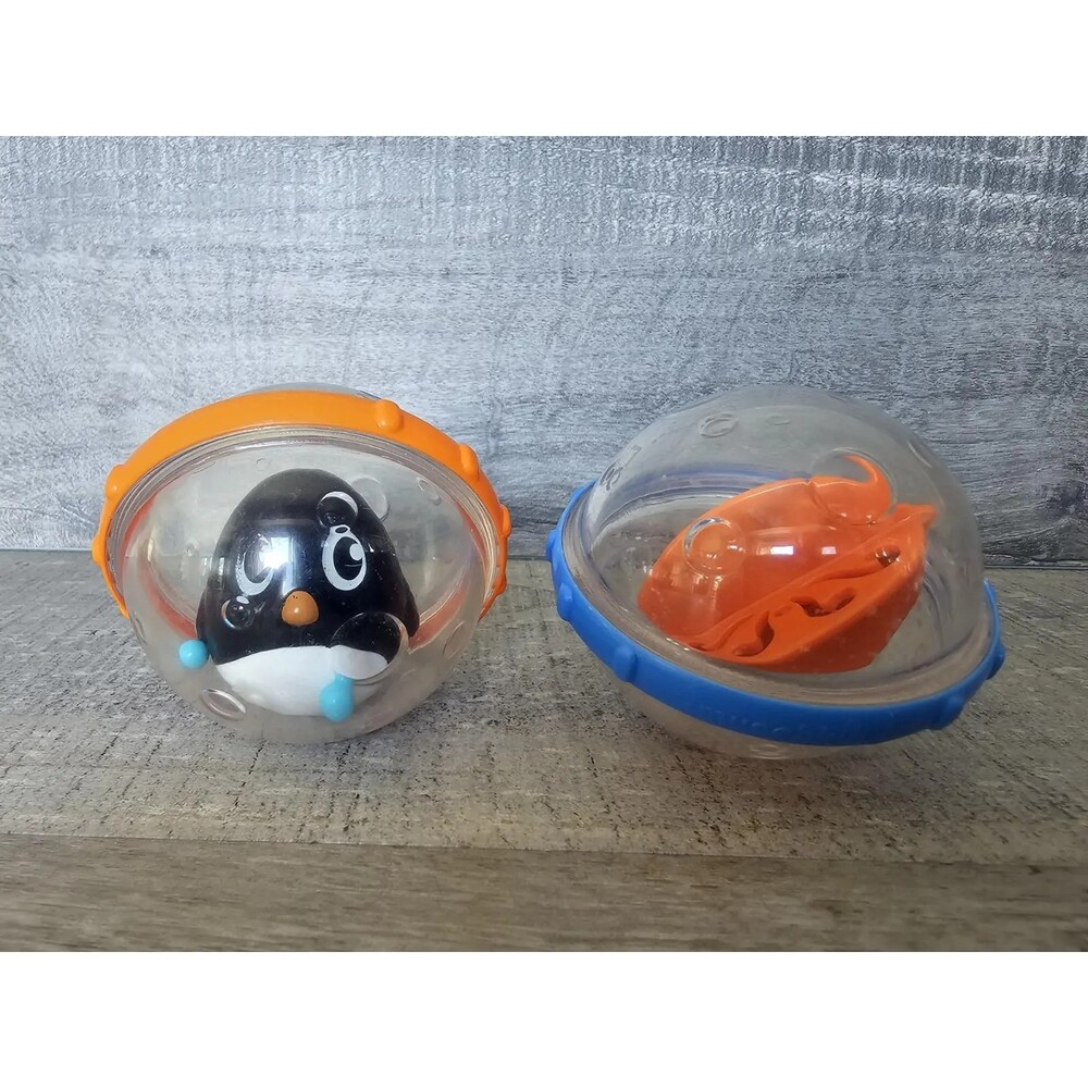 Munchkin Float & Play Bubbles Ball Infant Bath Lot Of 2 Penguin Replacement